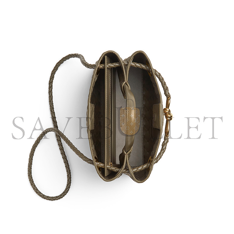 BOTTEGA VENETA SMALL ANDIAMO 766014V1QE63231 (25*20*10cm) BOTTEGA VENETA SMALL ANDIAMO 766014V1QE63231 (25*20*10cm)